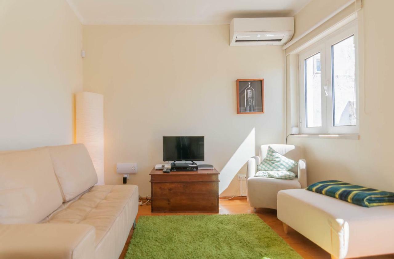 'White House' Apartment- Alfama Lisboa Kültér fotó
