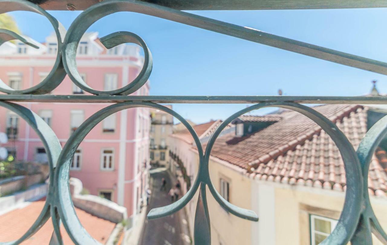 'White House' Apartment- Alfama Lisboa Kültér fotó